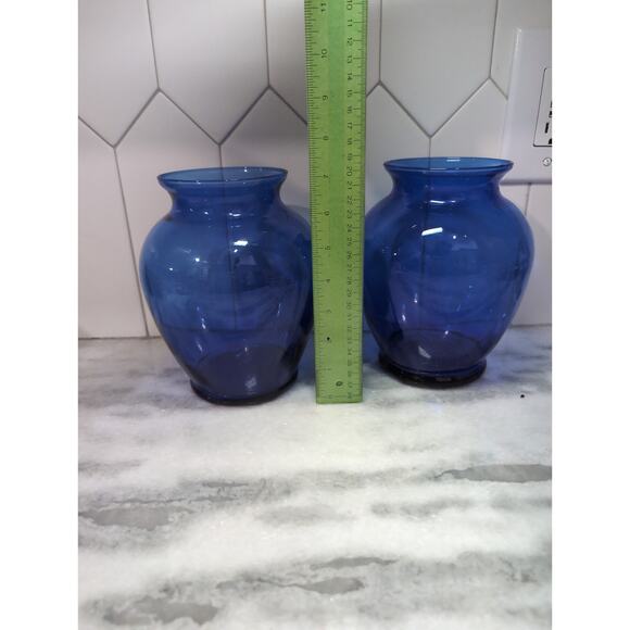 Cobalt Blue Glass Flower Vase Pair, 7.5" Height, Ginger Jar Set, Wedding Decor - Picture 8 of 9
